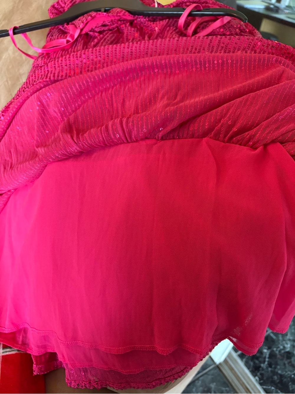 Fansi Nova NWT Fuchsia Pink Sequin Tiered Women’s Dress/ lining. Size Medium - Picture 8 of 8